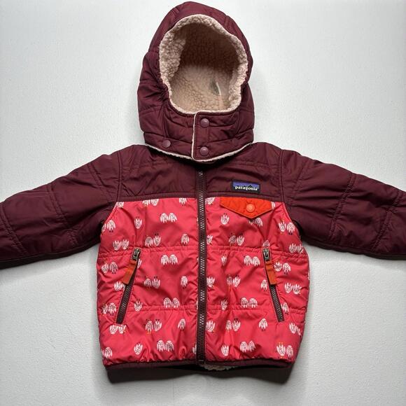 Patagonia Girls Reversible Tribbles Hoody Jacket 12-18 Month Pink Burgundy Owls - Picture 2 of 12